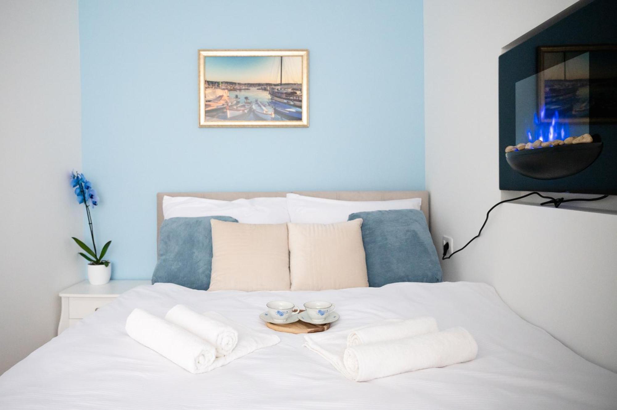 Lev Apartments Izola Kültér fotó