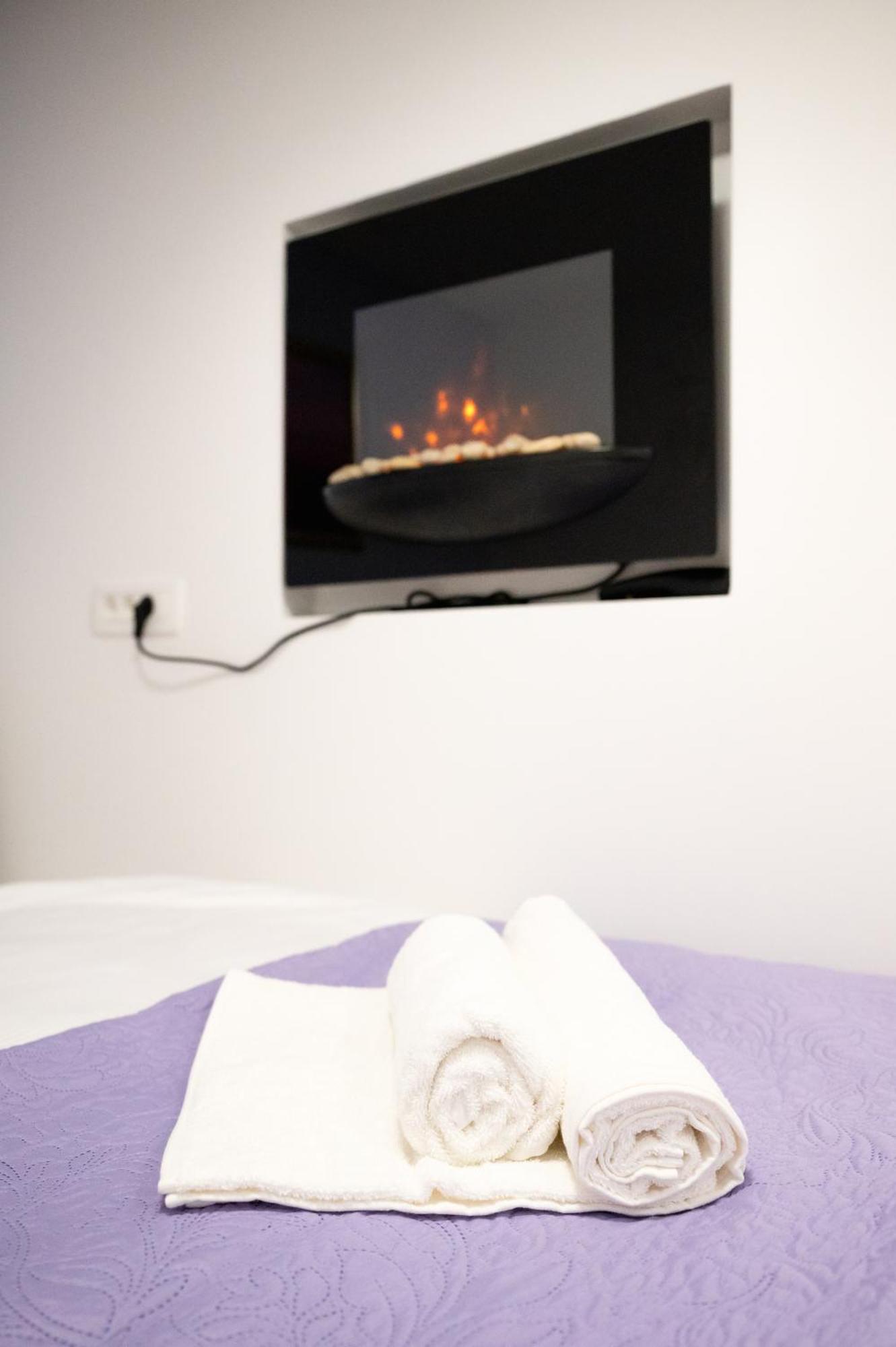 Lev Apartments Izola Kültér fotó