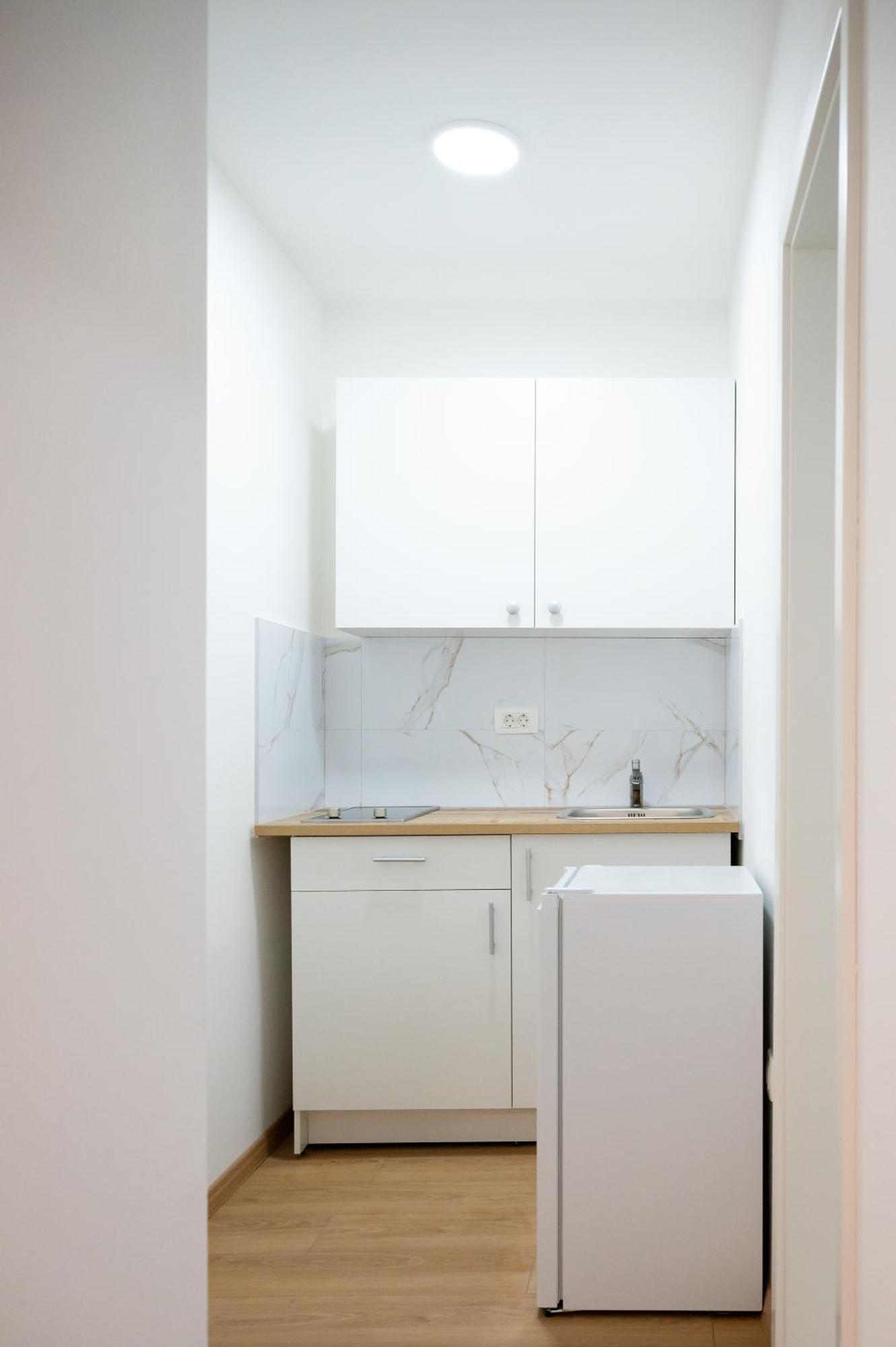 Lev Apartments Izola Szoba fotó