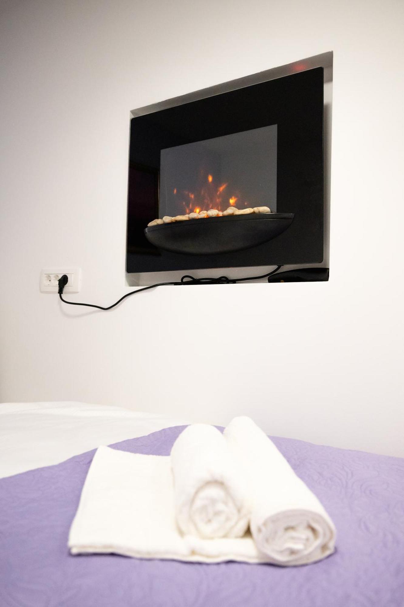 Lev Apartments Izola Szoba fotó