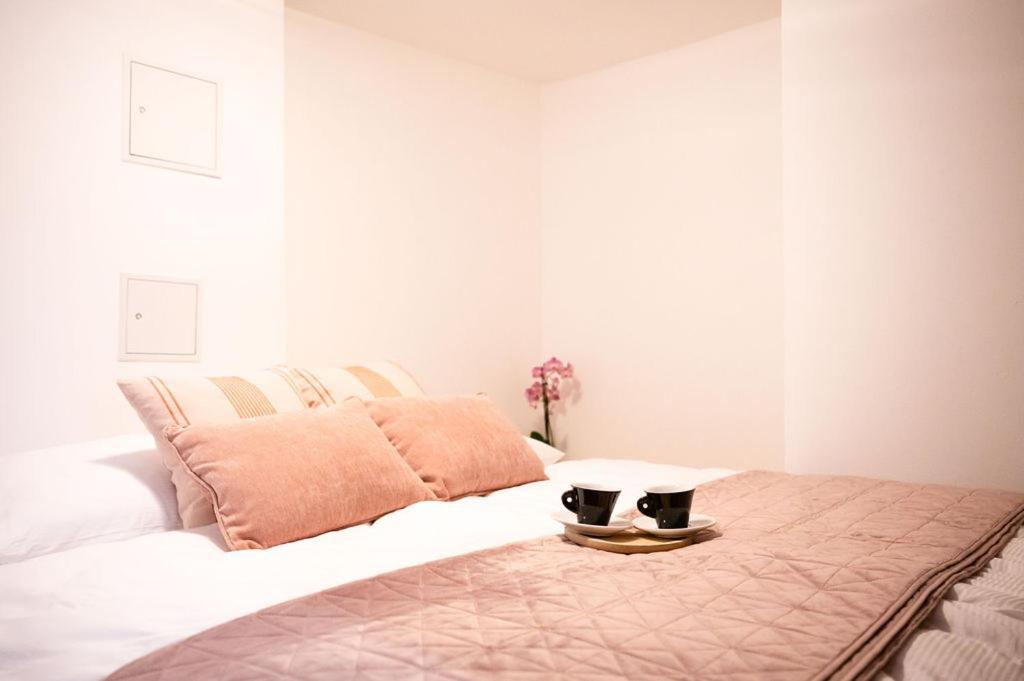 Lev Apartments Izola Kültér fotó